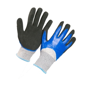 Cut resistant glove with reinforcement between thumb and forefinger